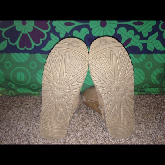 Brown Button UGG Boots - Picture 4 of 4